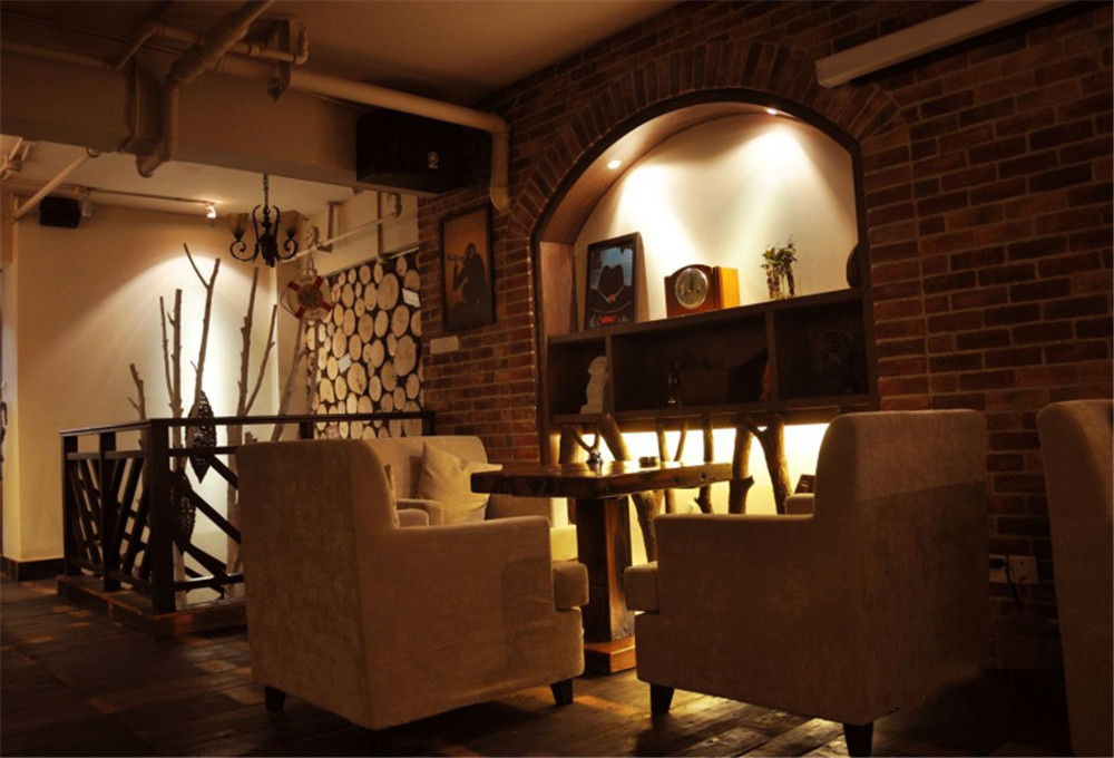 原木风格咖啡店设计